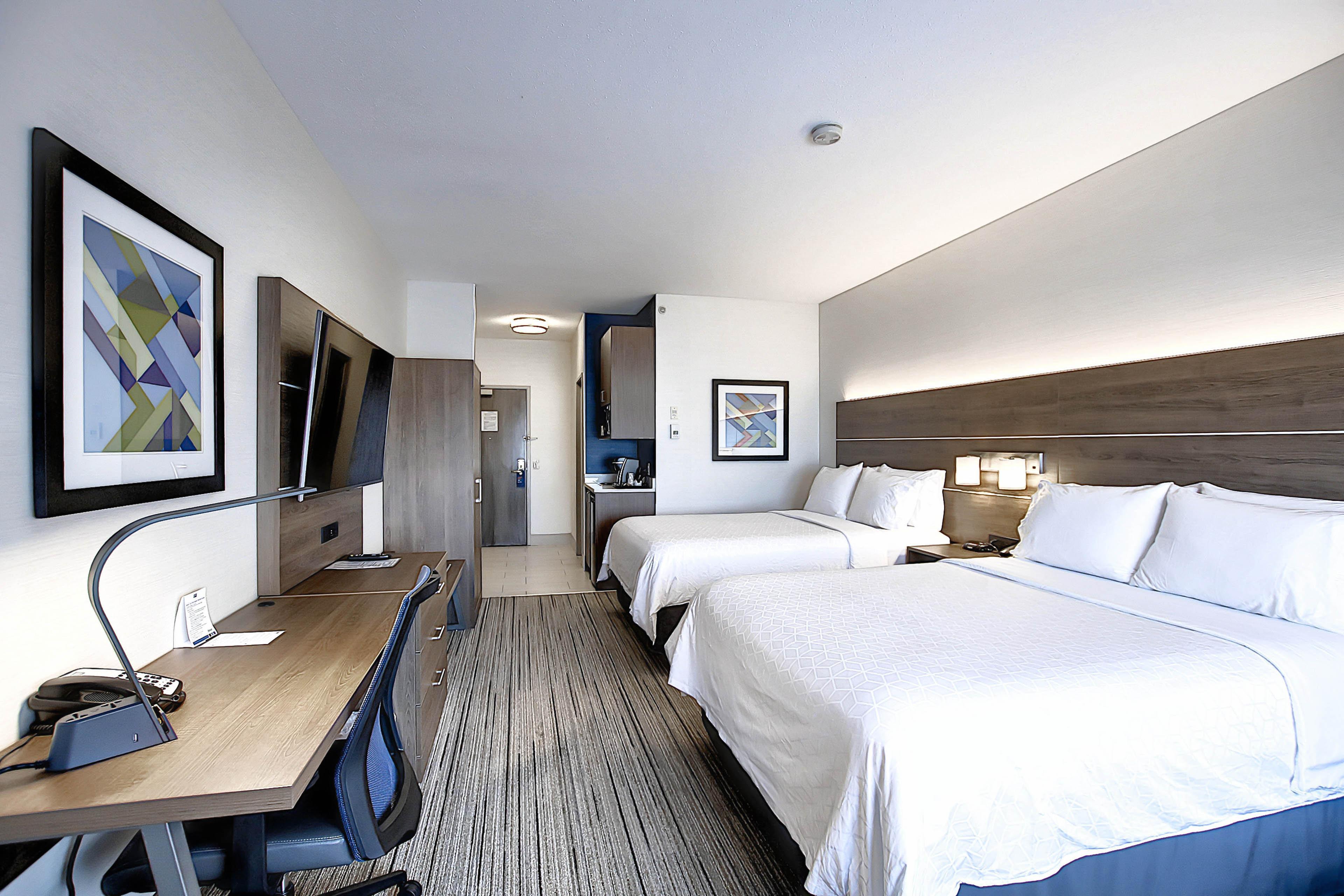 Holiday Inn Express Airport Calgary By Ihg Dış mekan fotoğraf