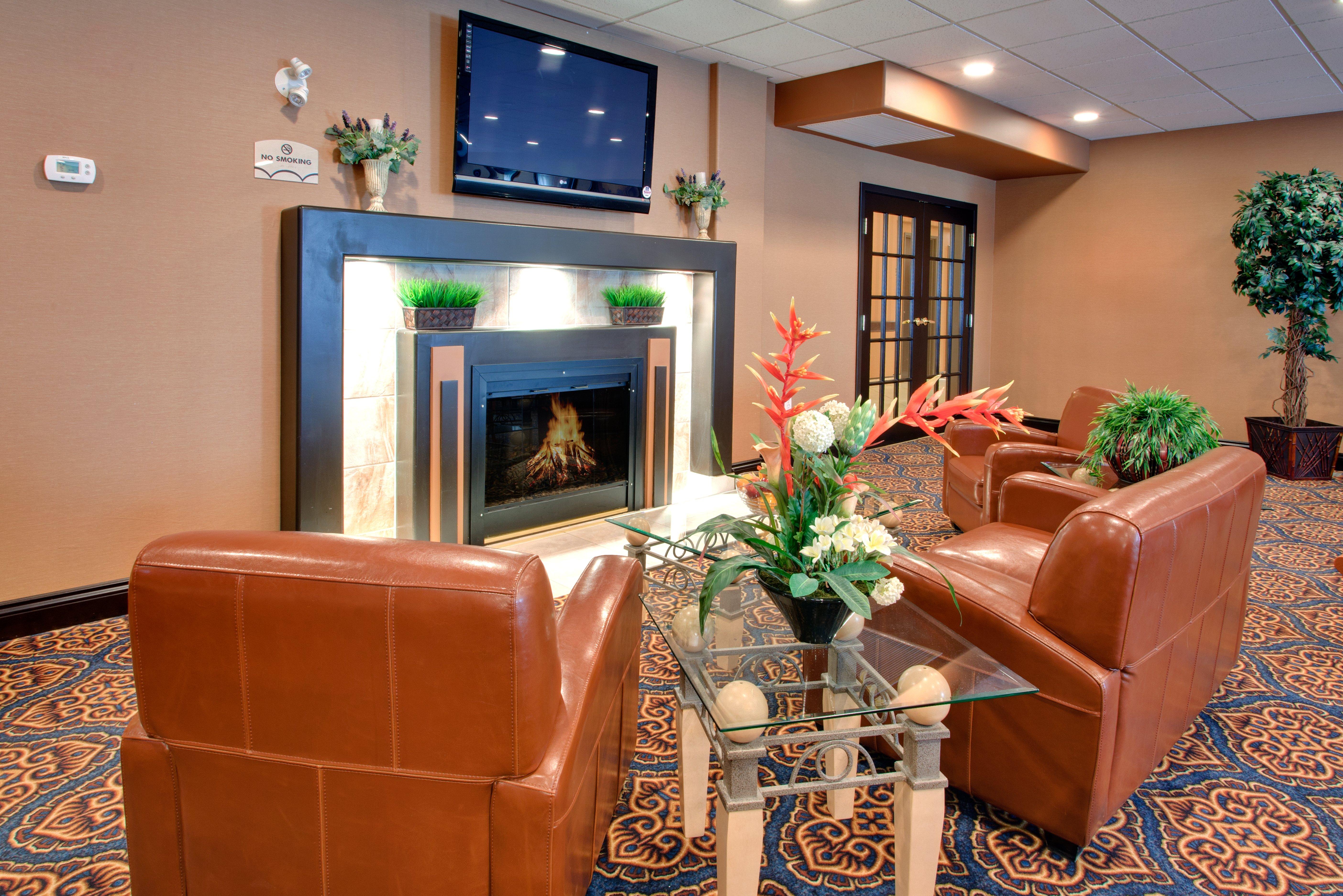 Holiday Inn Express Airport Calgary By Ihg Dış mekan fotoğraf